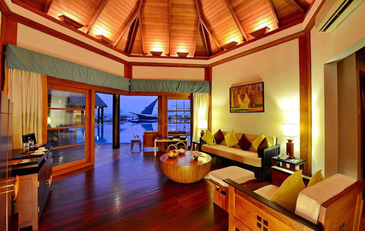 Aureum Palace Hotel & Resort Ngwe Saung Нґвезаун Екстер'єр фото