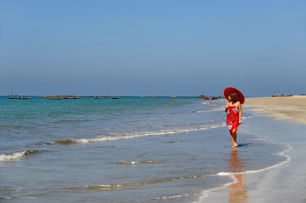 Aureum Palace Hotel & Resort Ngwe Saung Нґвезаун Екстер'єр фото