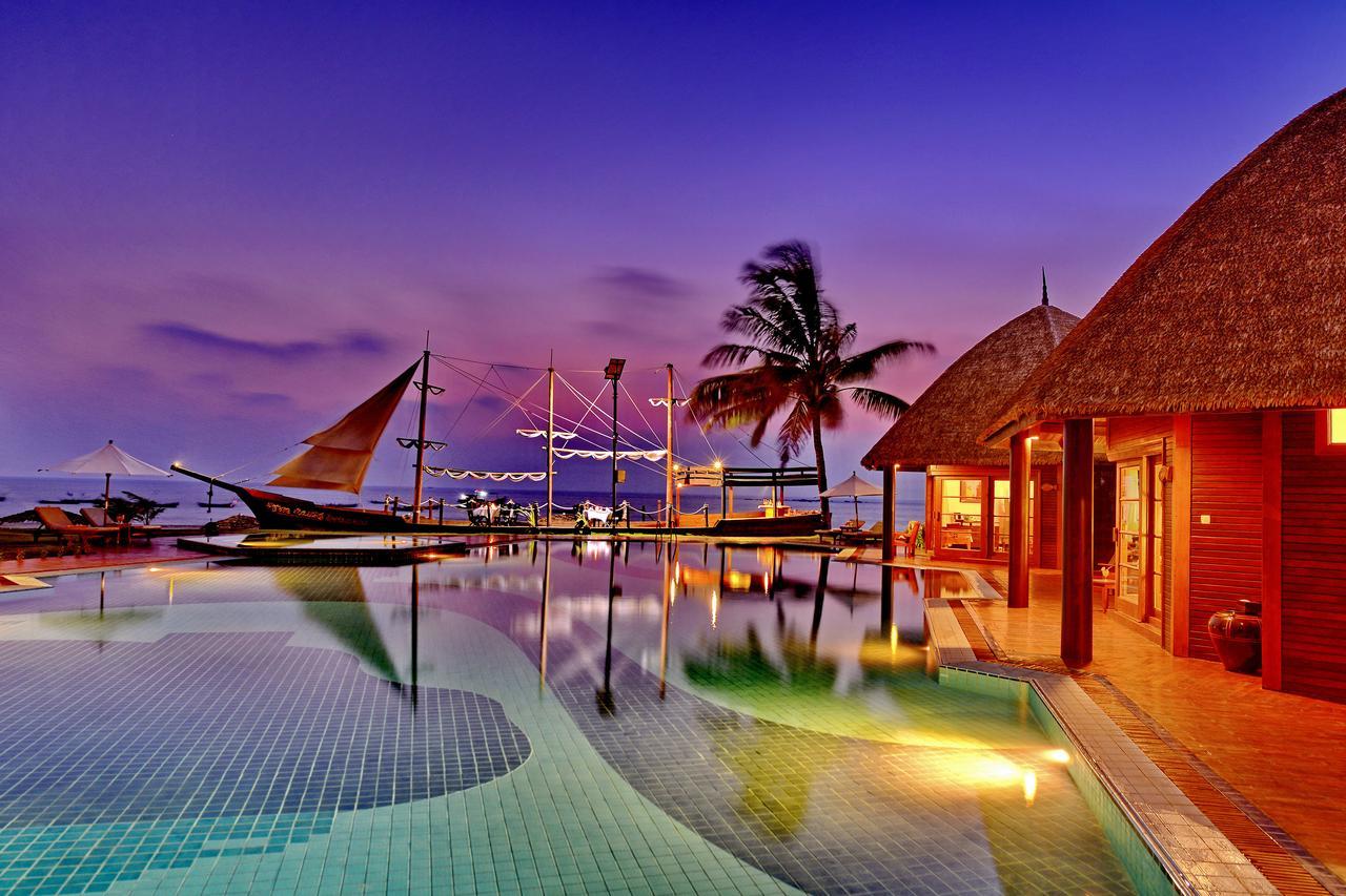 Aureum Palace Hotel & Resort Ngwe Saung Нґвезаун Екстер'єр фото