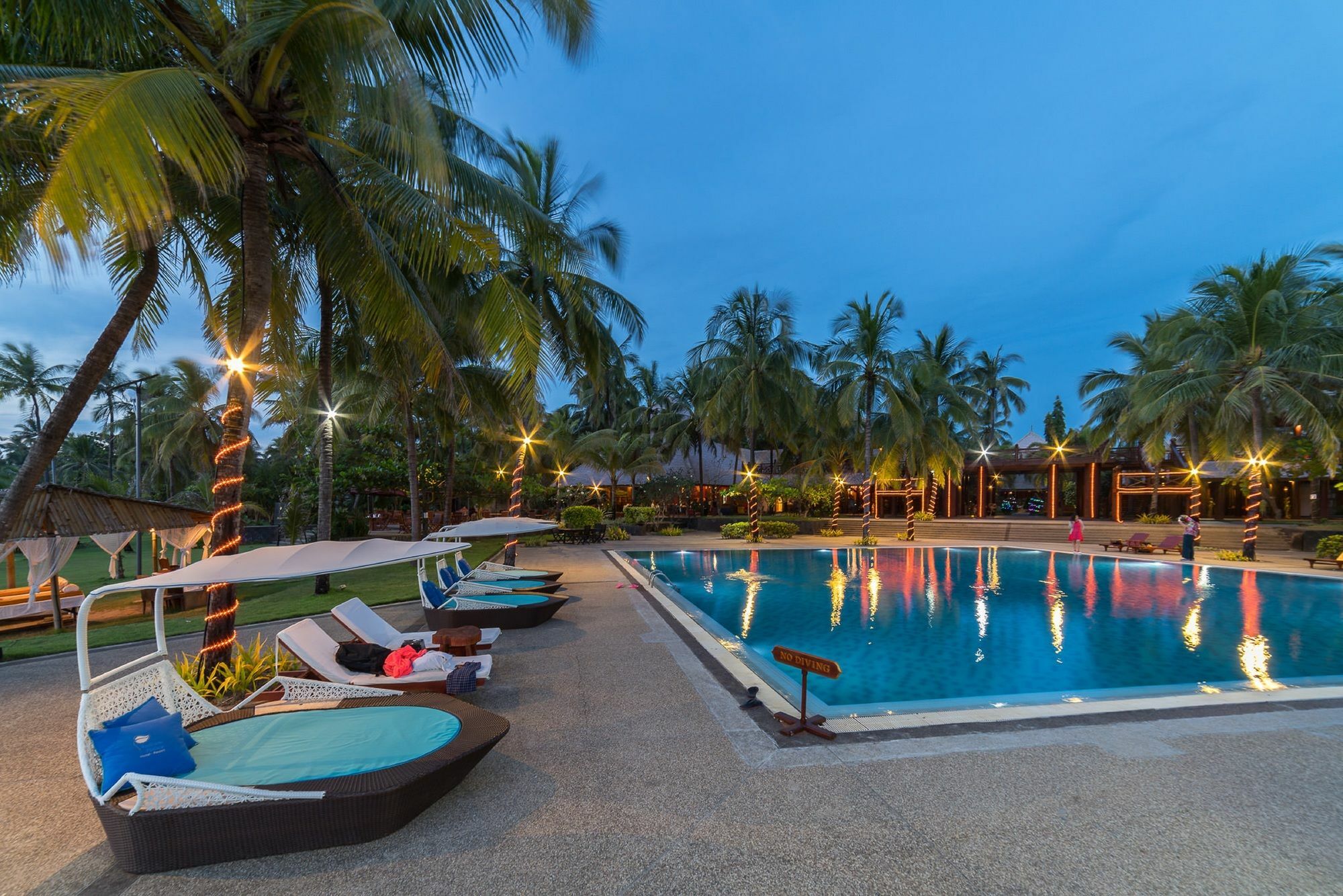 Aureum Palace Hotel & Resort Ngwe Saung Нґвезаун Екстер'єр фото