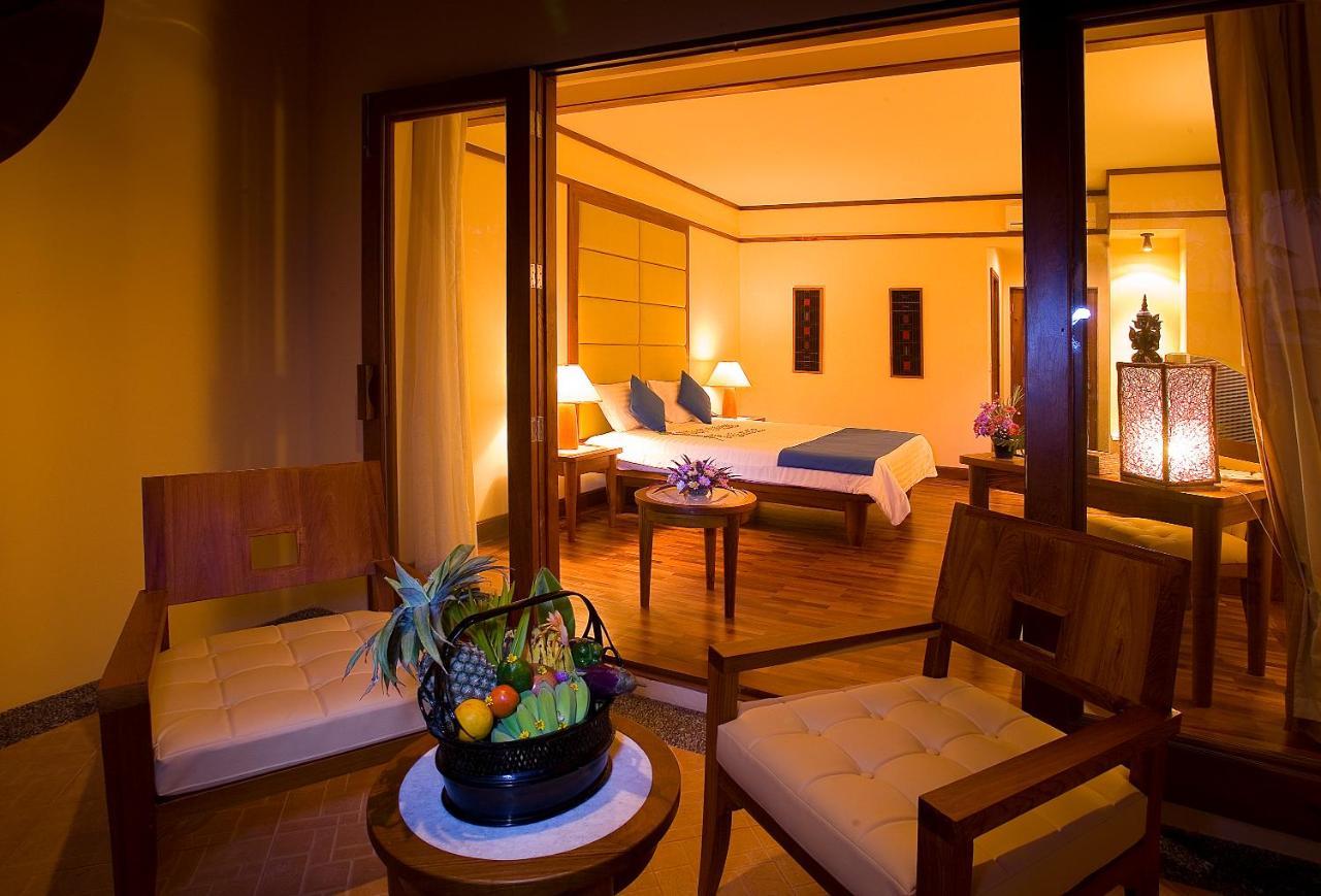 Aureum Palace Hotel & Resort Ngwe Saung Нґвезаун Екстер'єр фото